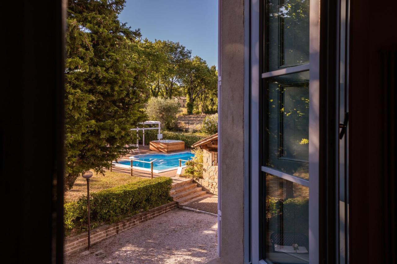 Residenza La Canonica Novilara Bagian luar foto