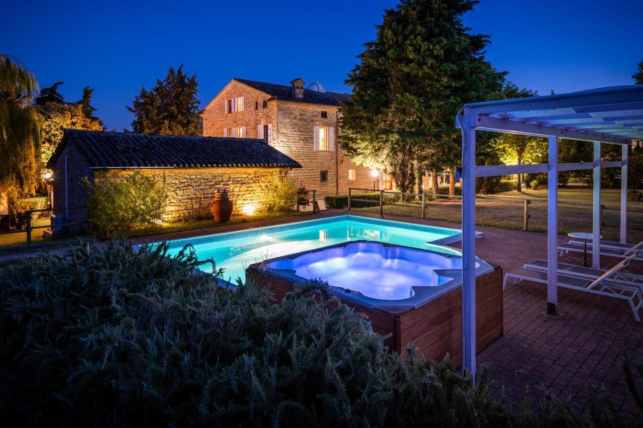Residenza La Canonica Novilara Bagian luar foto